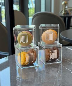 macrons