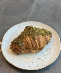 Labnah & Zaatar Croissant