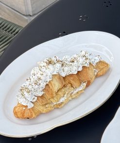 Labnah & Zaatar Croissant