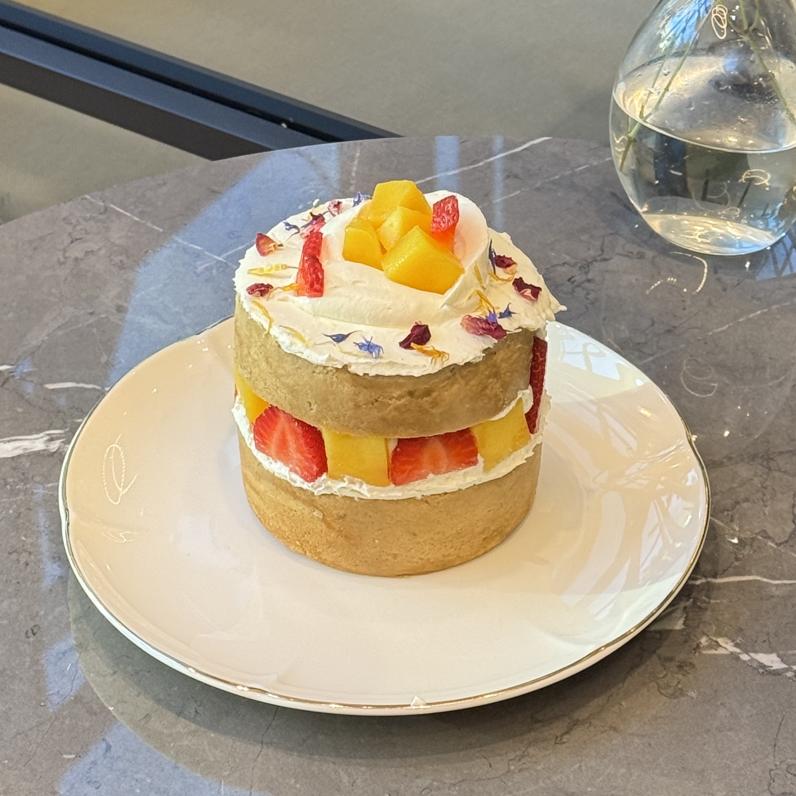 pistachio dream cake